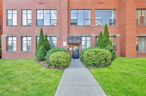 4 - 79,700. . Apartments for rent in chicopee ma